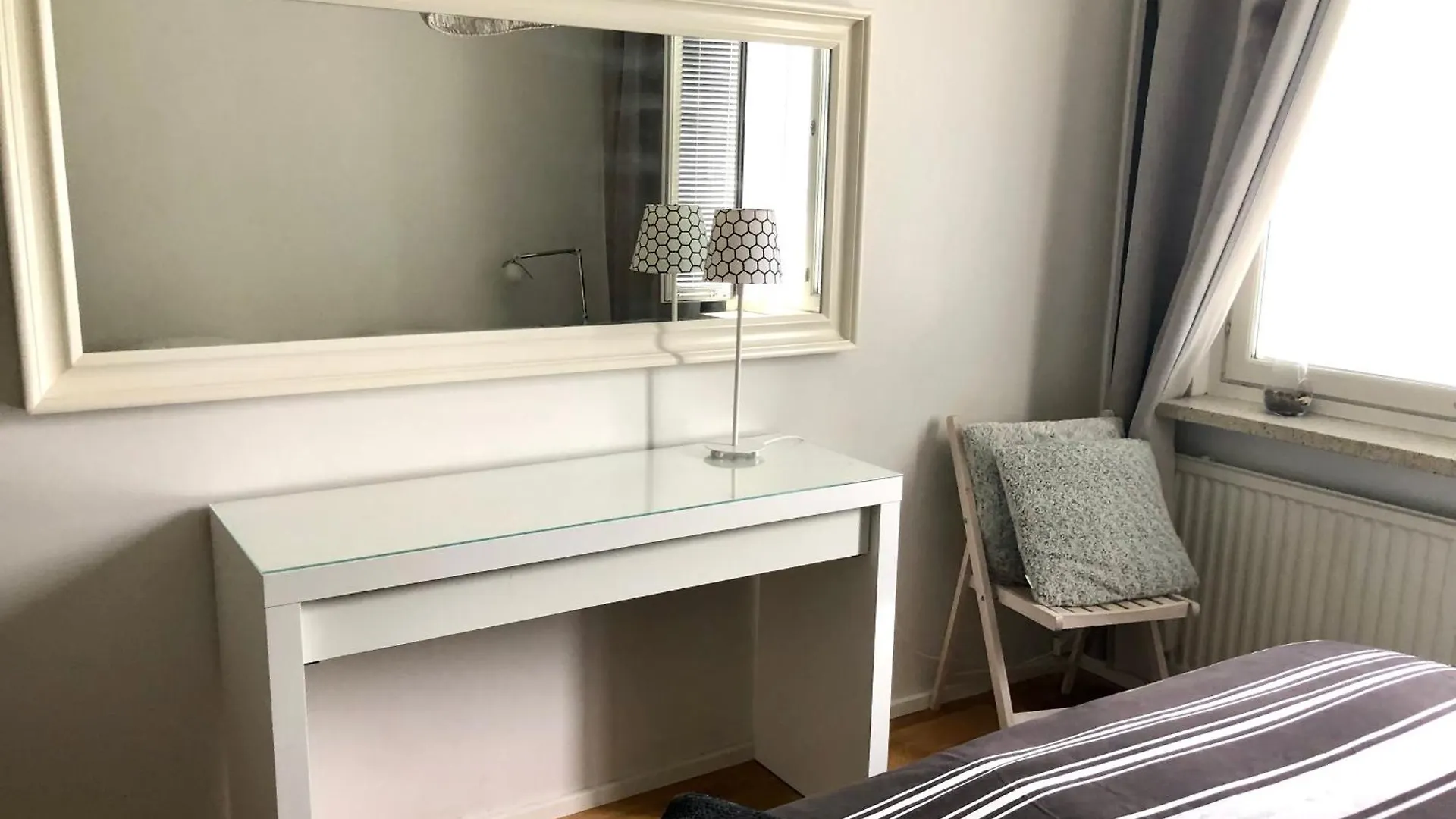 Scandinavian Modern Home 34 1Br City Center In Kamppi Tyoemiehenkatu Helsinky